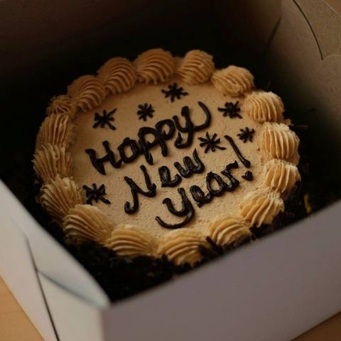 New Year cakes